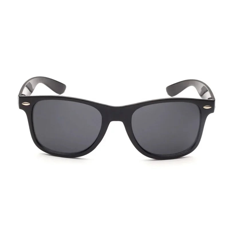 wayfarer sunglasses, unisex sunglasses, UV400 protection, driving sunglasses, outdoor eyewear, luxury fashion sunglasses, polycarbonate frame, trendy sunglasses, designer sunglasses, fashion eyewear