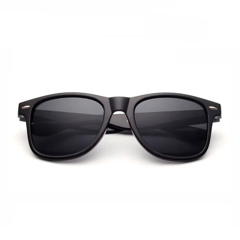 wayfarer sunglasses, unisex sunglasses, UV400 protection, driving sunglasses, outdoor eyewear, luxury fashion sunglasses, polycarbonate frame, trendy sunglasses, designer sunglasses, fashion eyewear