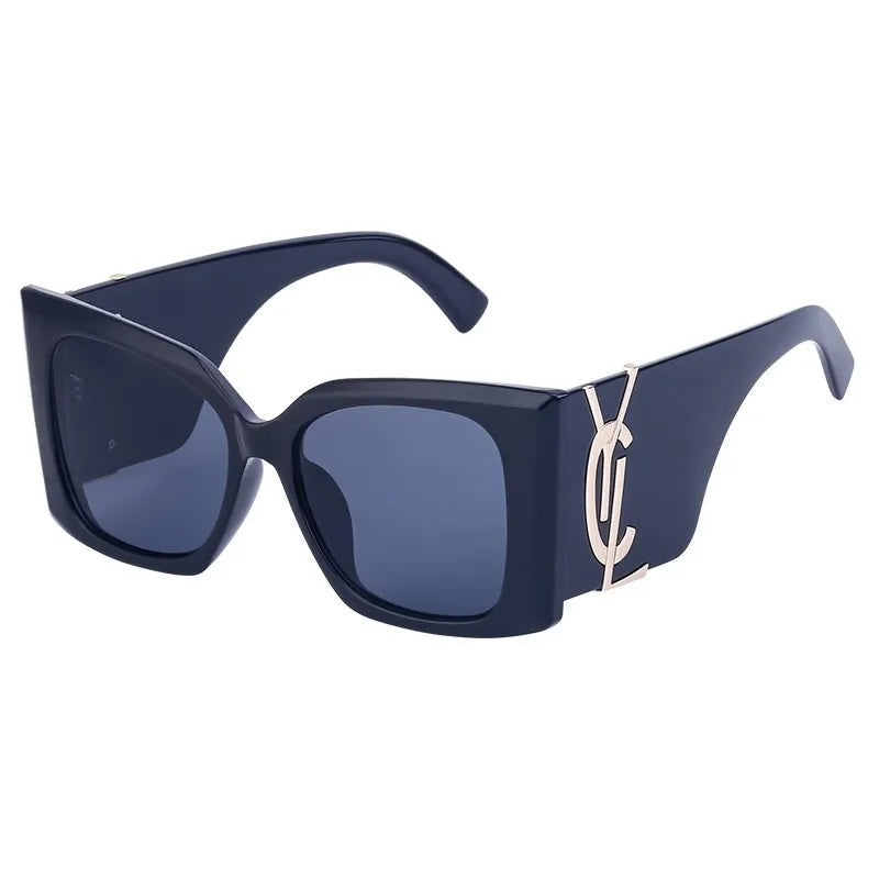 Oversized Cat Eye Sunglasses, Luxury Women’s Sunglasses, Square Gradient Shades, UV400 Protection Sunglasses, Trendy Big Frame Sunglasses, Designer Fashion Sunglasses, Stylish Women’s Eyewear, Polycarbonate Fashion Glasses, Casual Sun Protection, Modern Cat Eye Shades