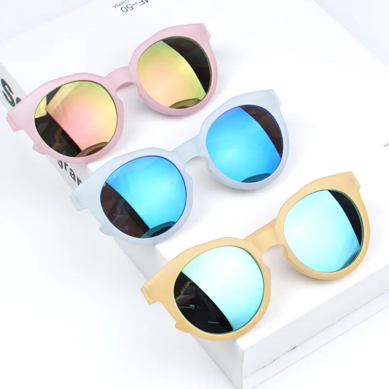 kids round sunglasses, UV400 protection, candy colour sunglasses, unisex children eyewear,
baby sunglasses, mirror lenses, sun protection for kids, durable plastic frame, resin lenses, fun kids eyewear